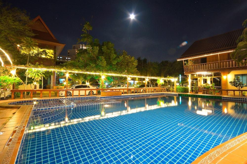 Avila Resort Pattaya Jomtien Beach Exterior foto