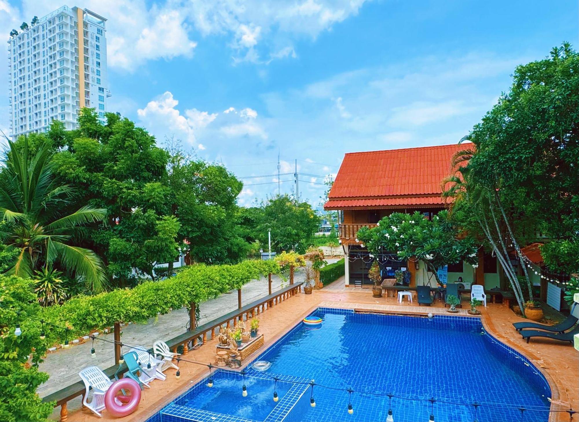 Avila Resort Pattaya Jomtien Beach Exterior foto