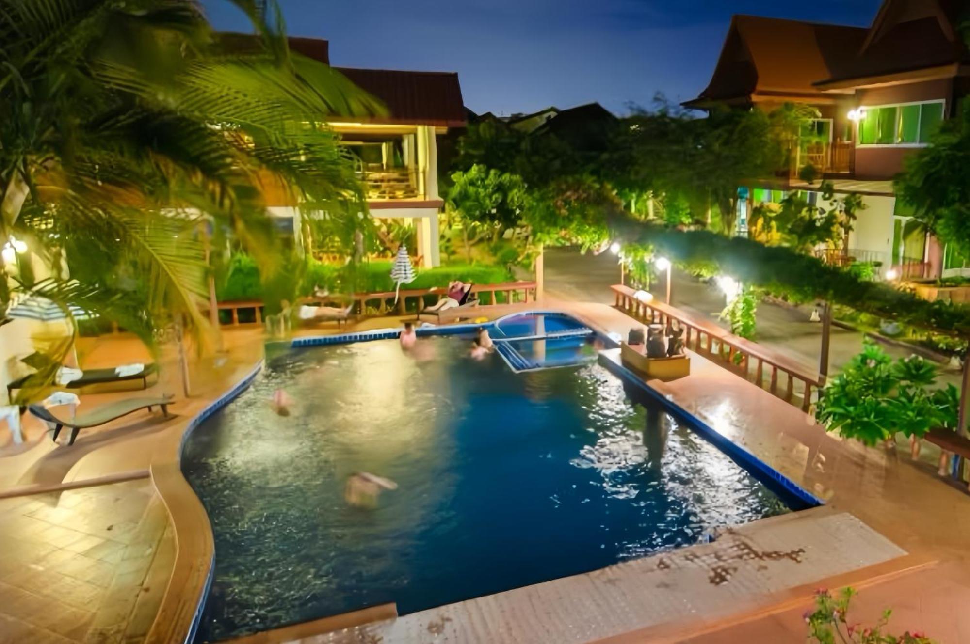 Avila Resort Pattaya Jomtien Beach Exterior foto